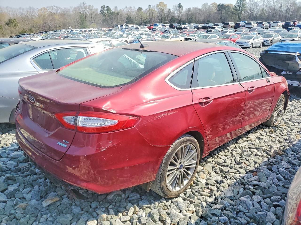 2014 FORD FUSION SE photo 5