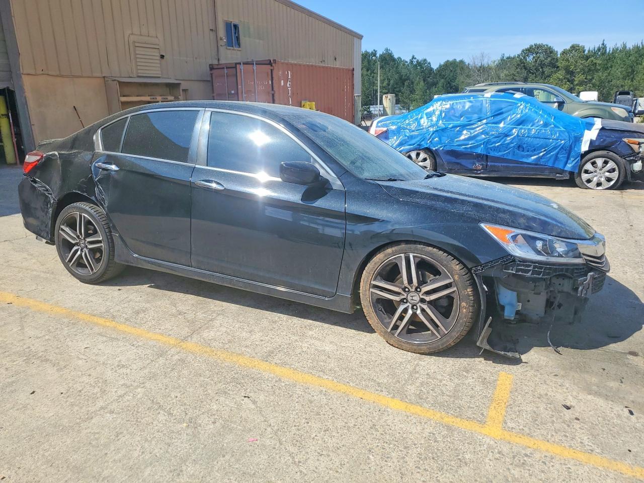 2017 HONDA ACCORD SPORT photo 10