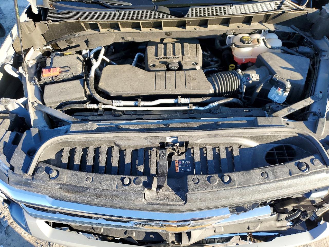 2024 CHEVROLET SILVERADO K1500 LT-L photo 31