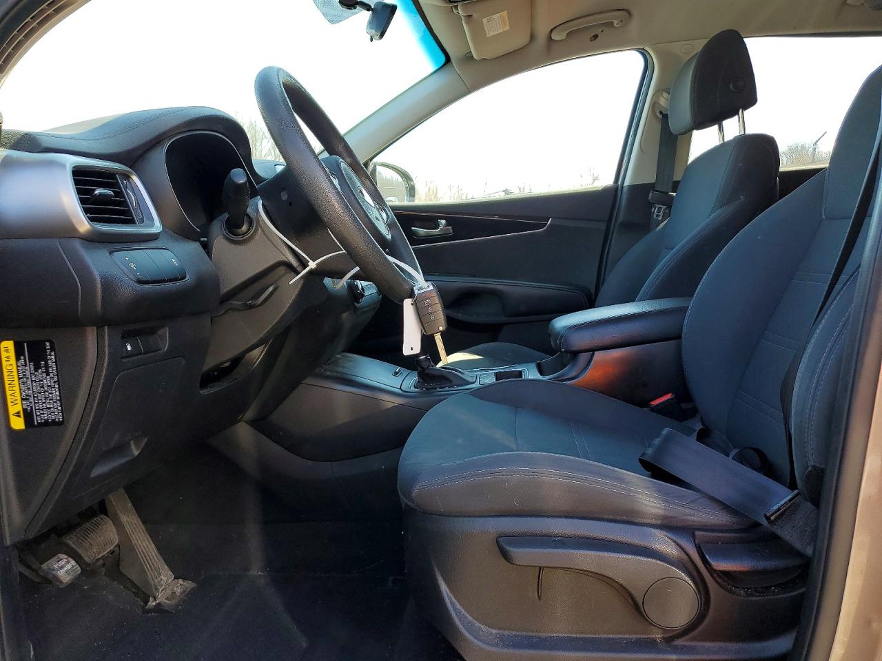 2017 KIA SORENTO LX V6 photo 19