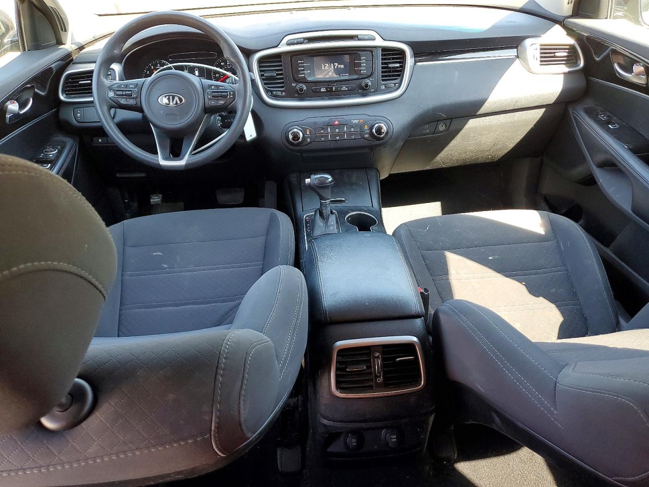 2017 KIA SORENTO LX V6 photo 22