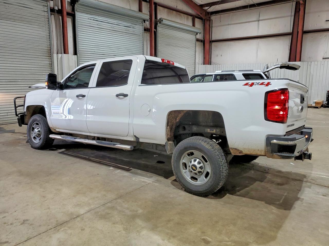 2018 CHEVROLET SILVERADO K2500 HEAVY DUTY photo 3