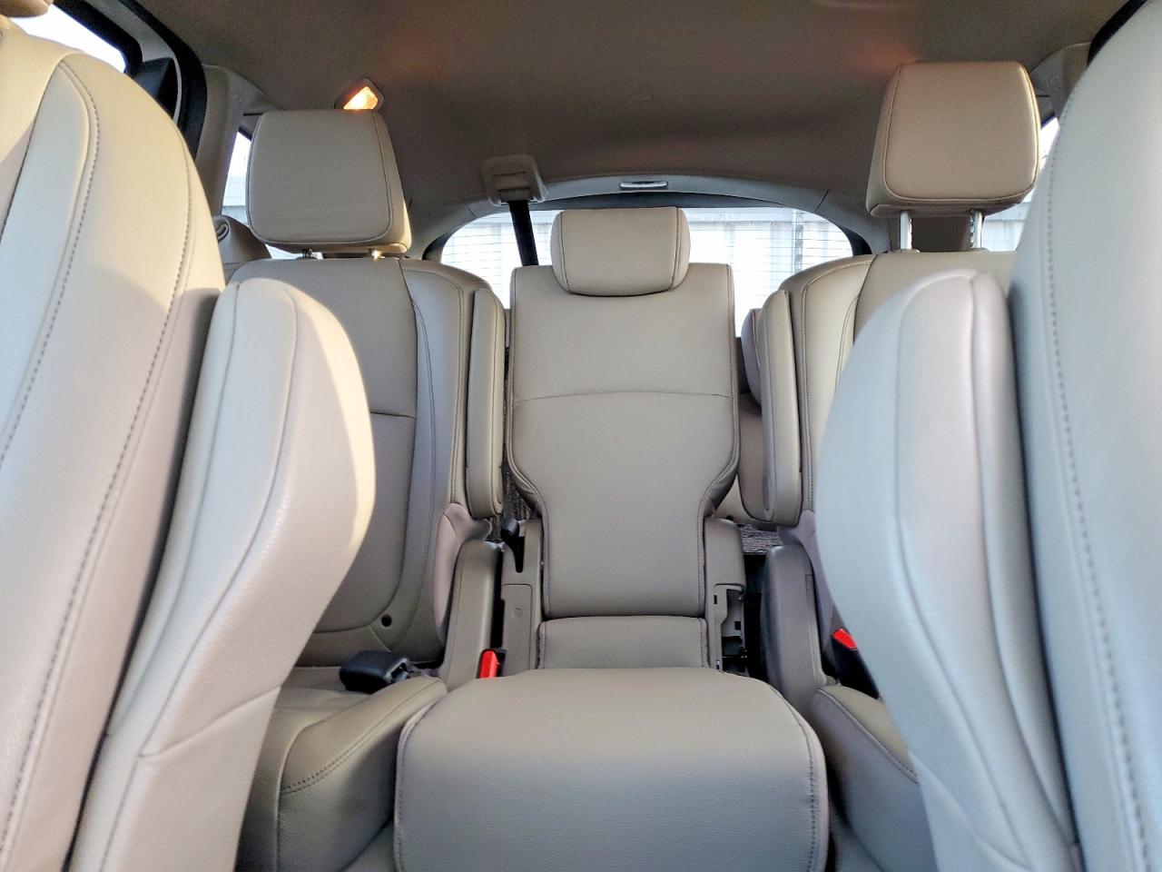 2024 HONDA ODYSSEY EXL photo 10