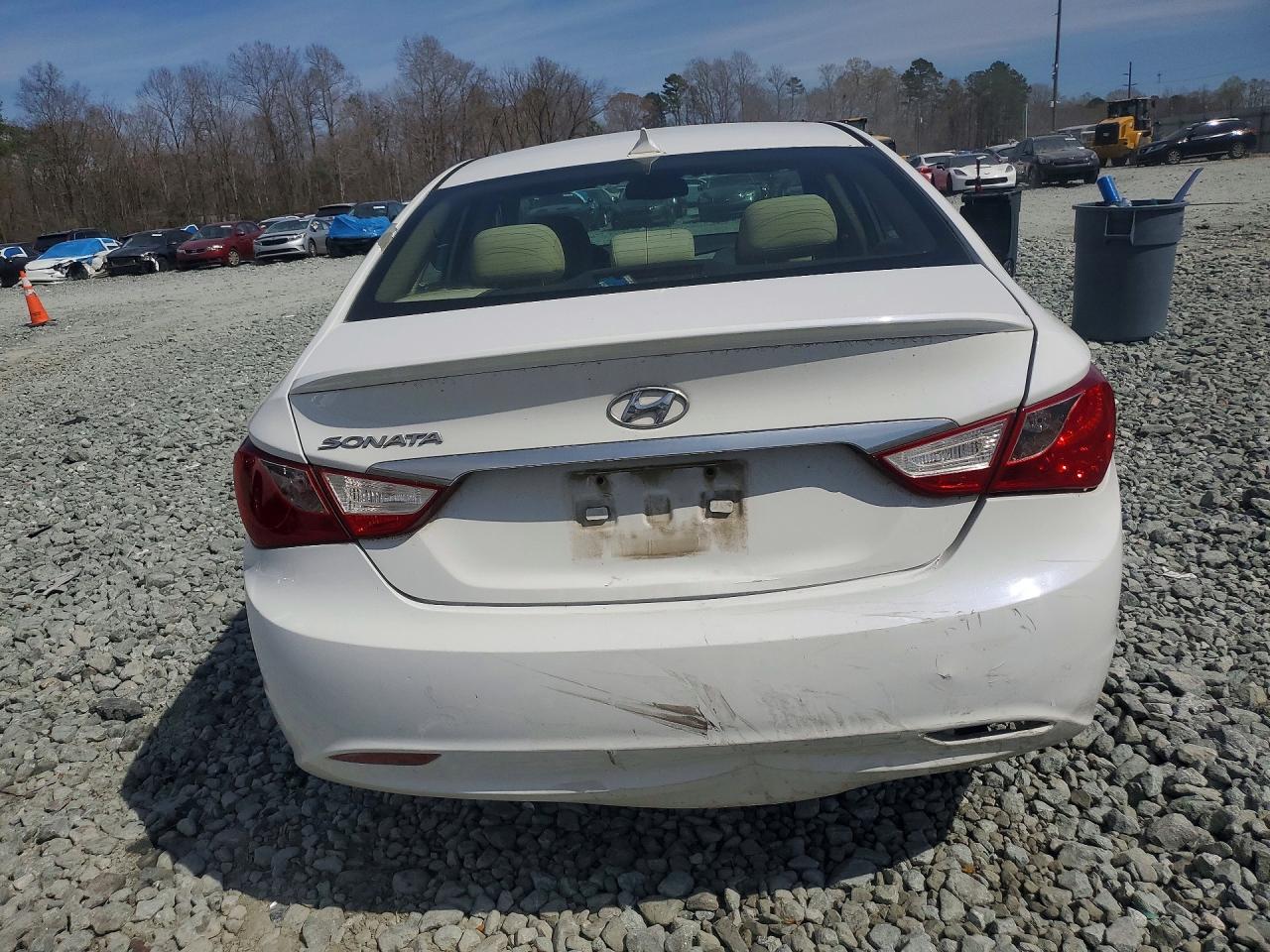 2013 HYUNDAI SONATA GLS photo 11