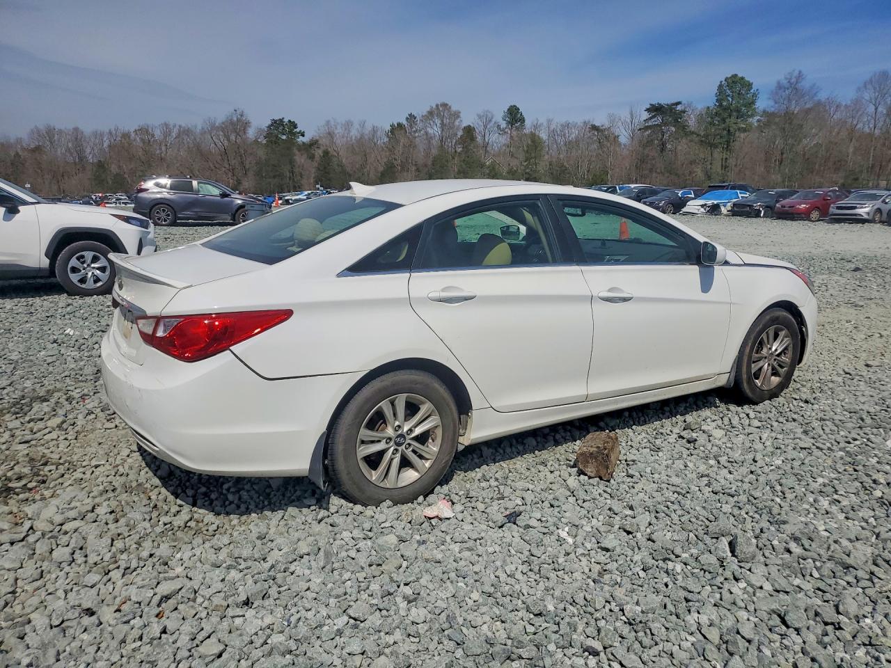 2013 HYUNDAI SONATA GLS photo 5