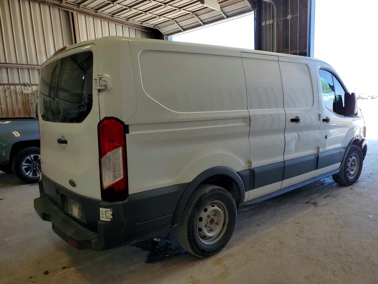 2018 FORD TRANSIT T-150 photo 5