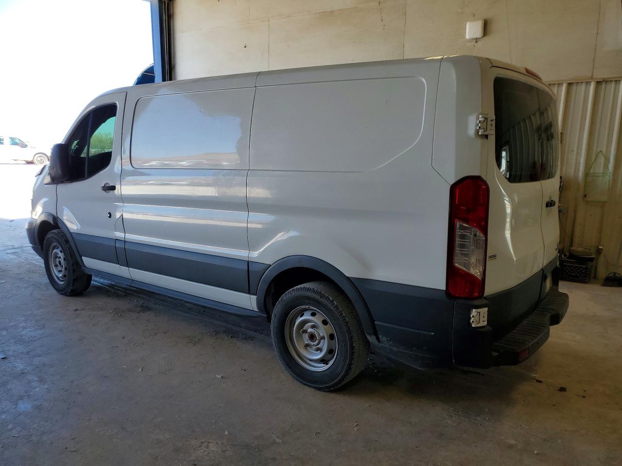 2018 FORD TRANSIT T-150 photo 3