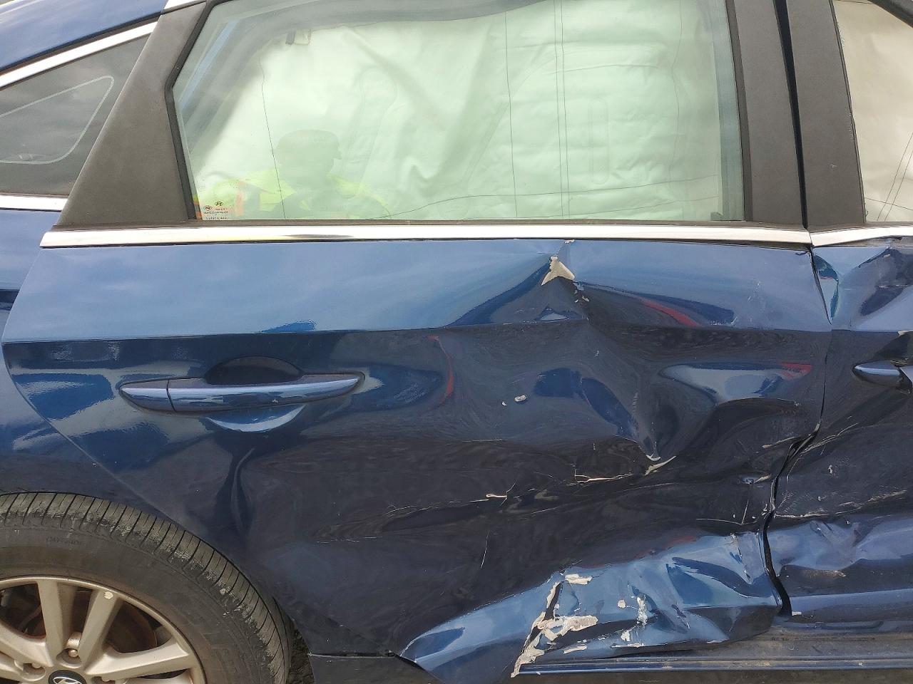 2017 HYUNDAI SONATA BASE photo 10