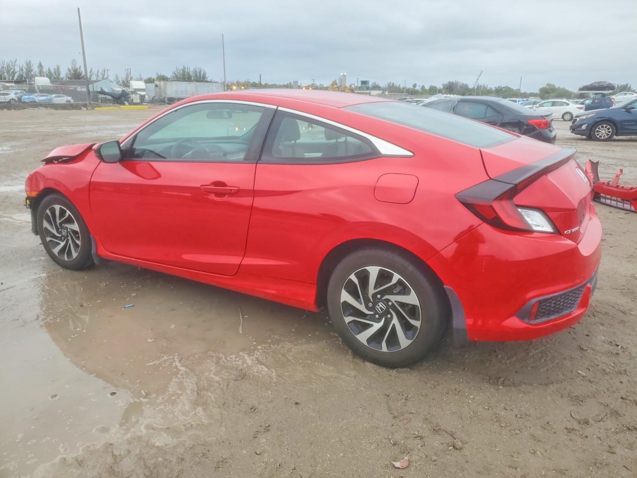 2017 HONDA CIVIC LX photo 4
