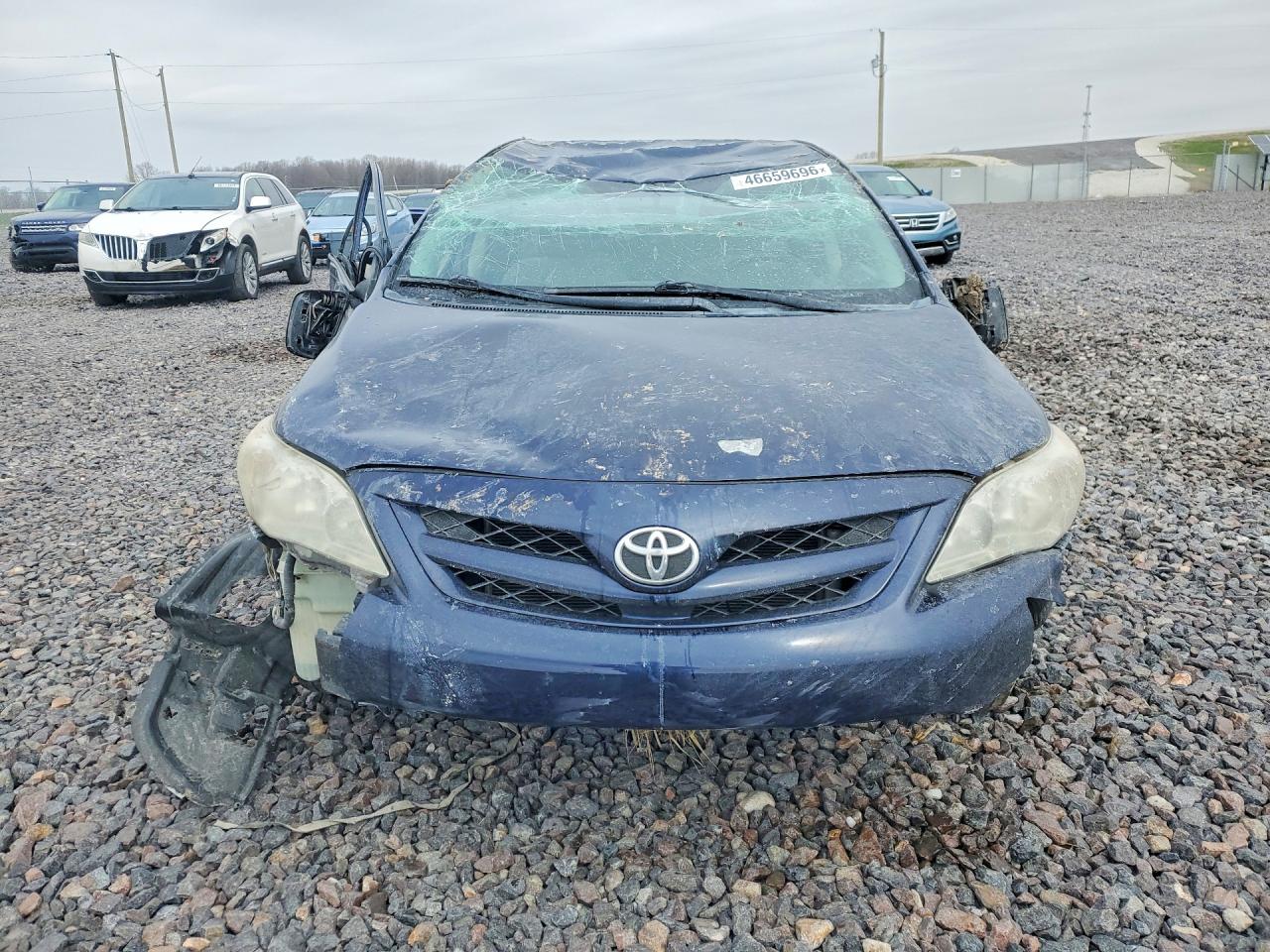 2011 TOYOTA COROLLA LE photo 9