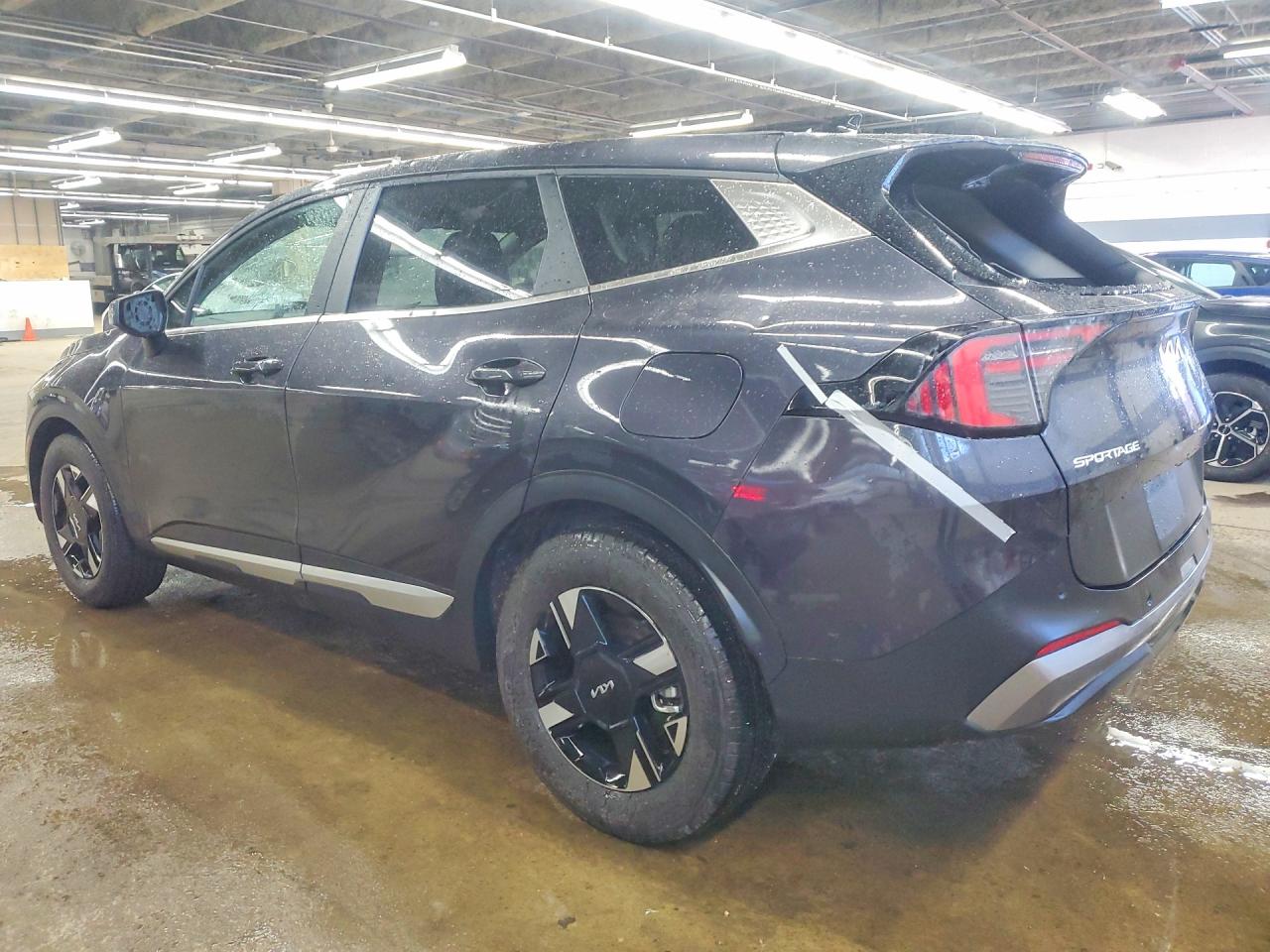 2026 KIA SPORTAGE LX photo 3