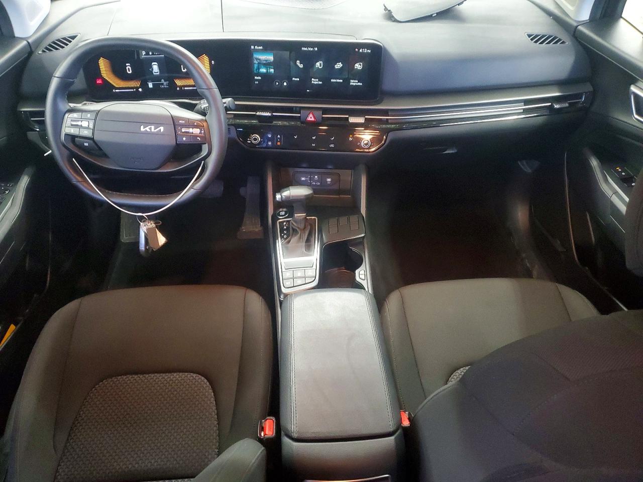 2026 KIA SPORTAGE LX photo 15