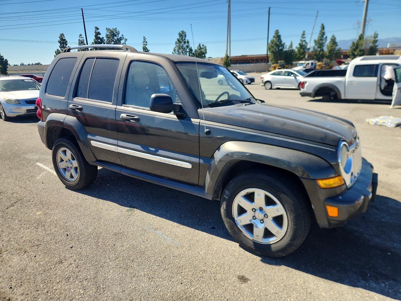 2005 JEEP LIBERTY LIMITED photo 7