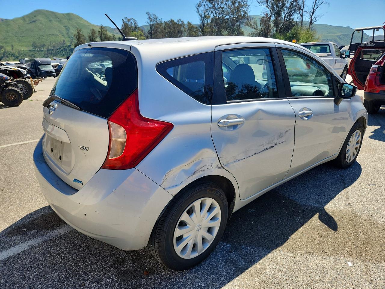 2016 NISSAN VERSA NOTE SV photo 5
