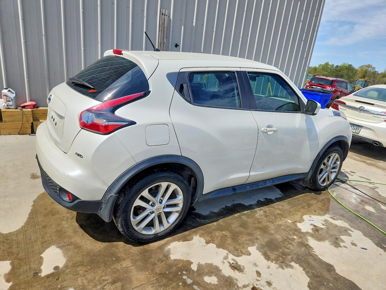 2015 NISSAN JUKE S photo 3