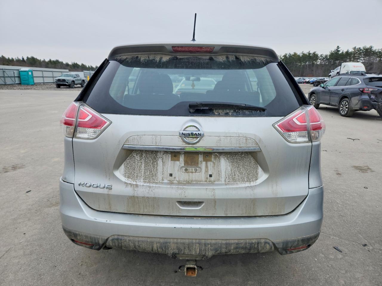 2016 NISSAN ROGUE S photo 16