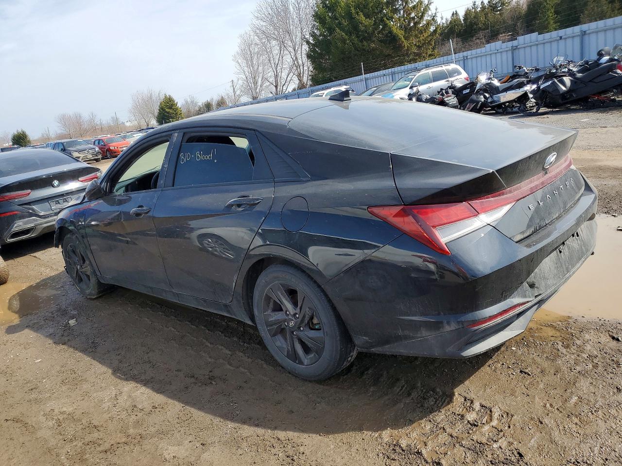 2022 HYUNDAI ELANTRA photo 4