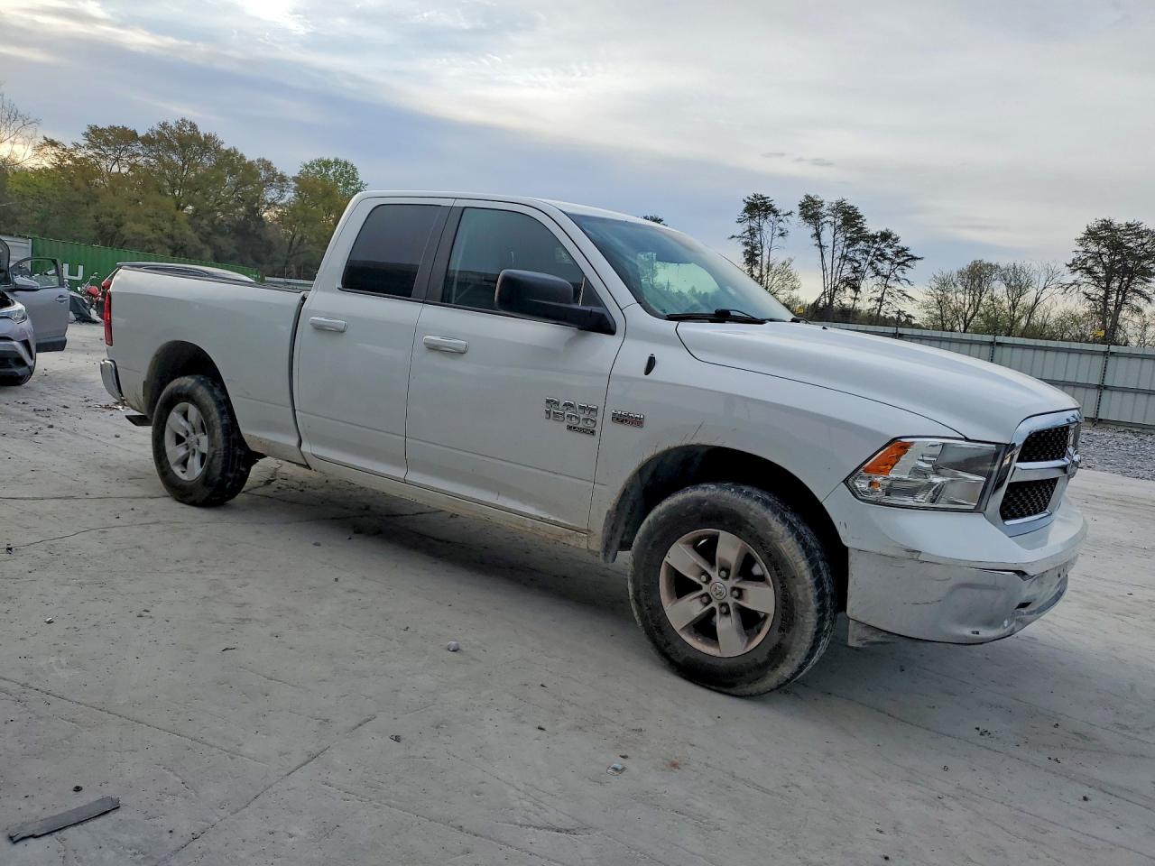 2019 RAM 1500 CLASSIC SLT photo 10