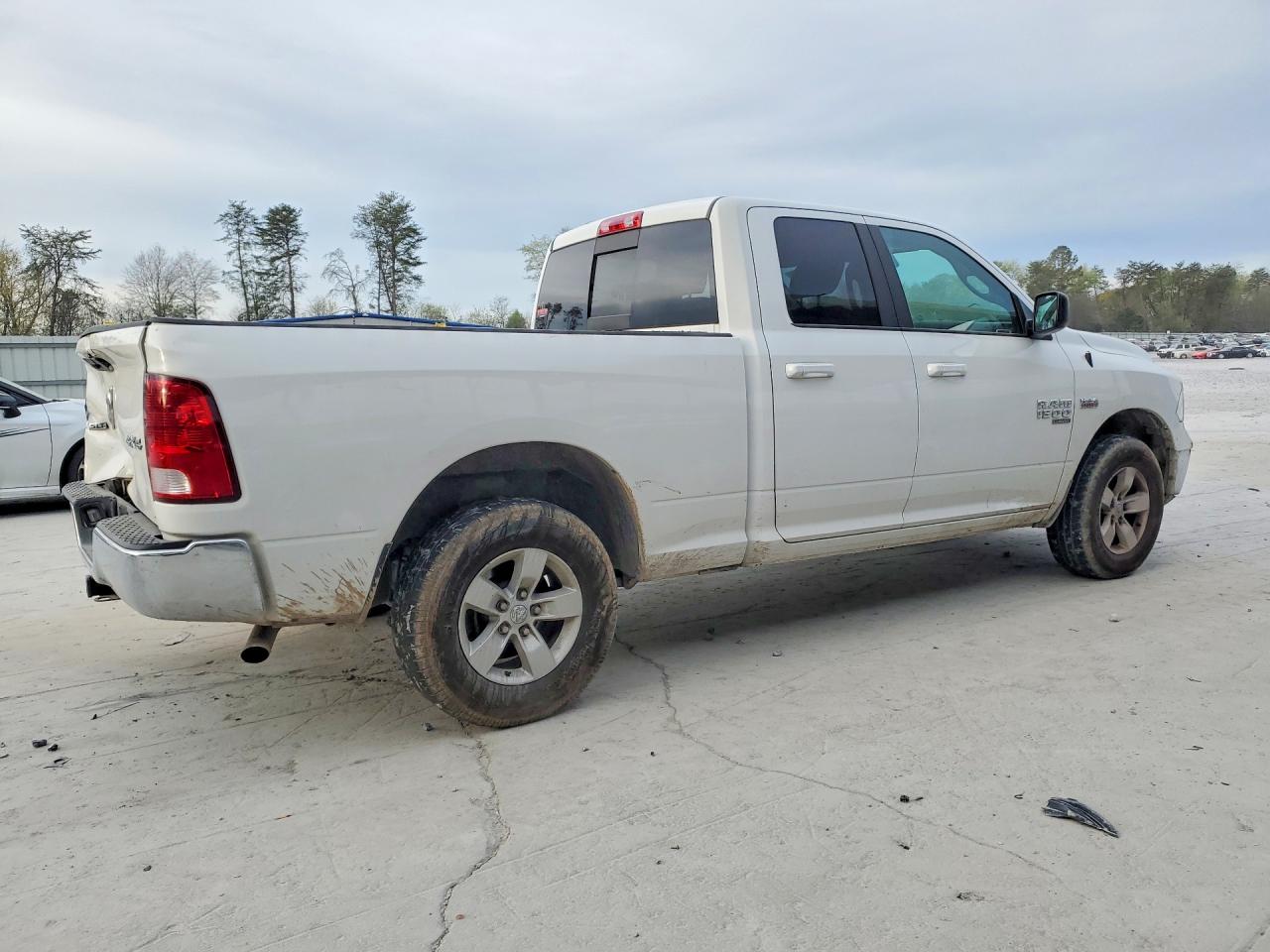 2019 RAM 1500 CLASSIC SLT photo 7