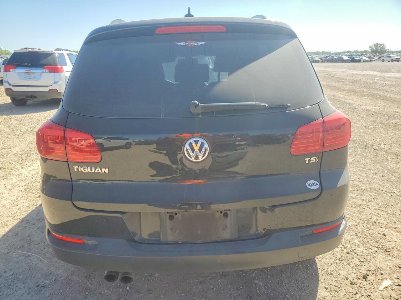 2017 VOLKSWAGEN TIGUAN S photo 6