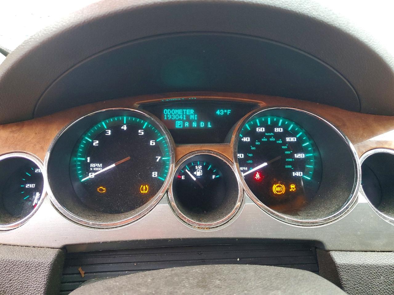 2011 BUICK ENCLAVE CXL photo 17