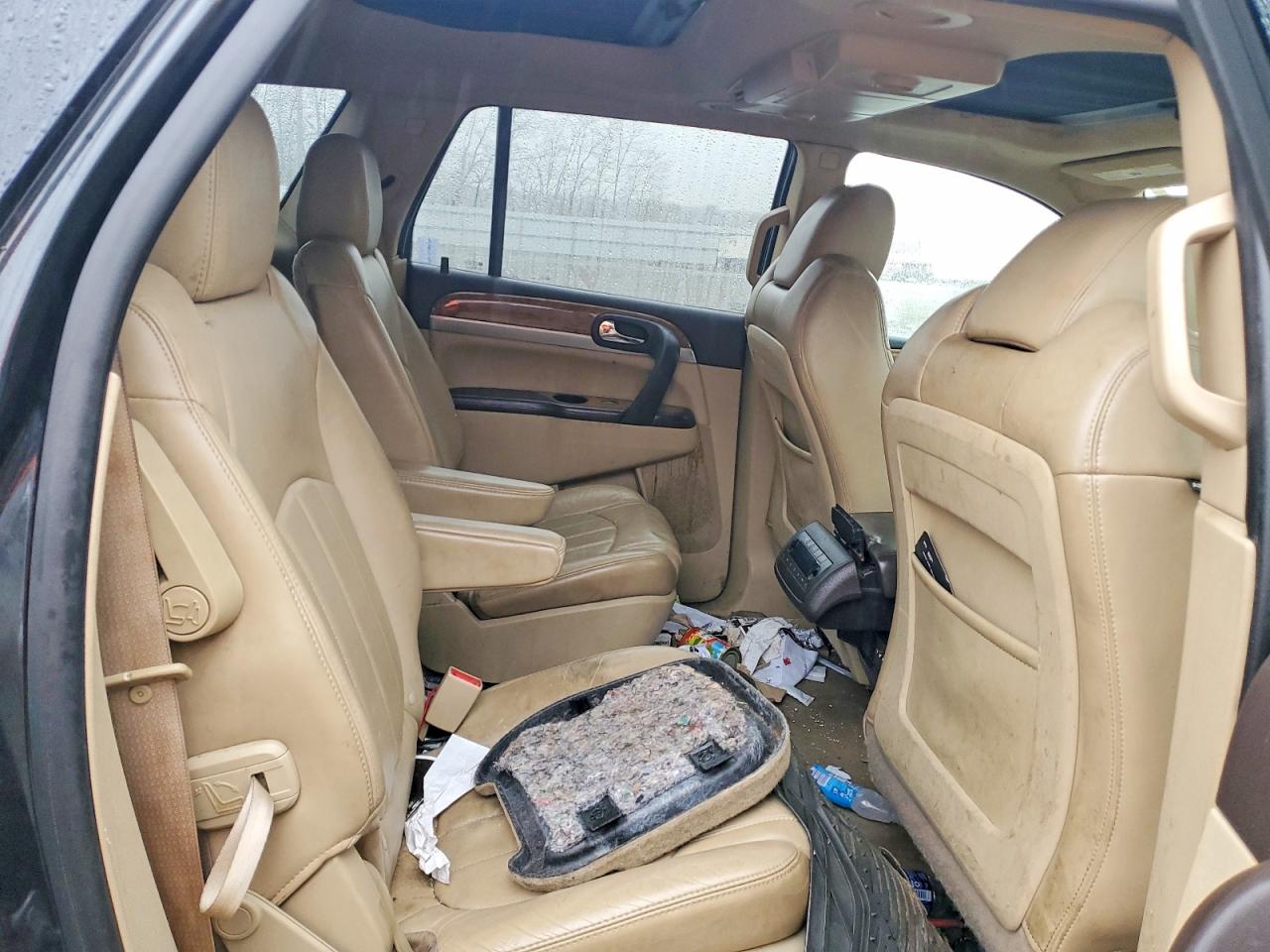 2011 BUICK ENCLAVE CXL photo 21