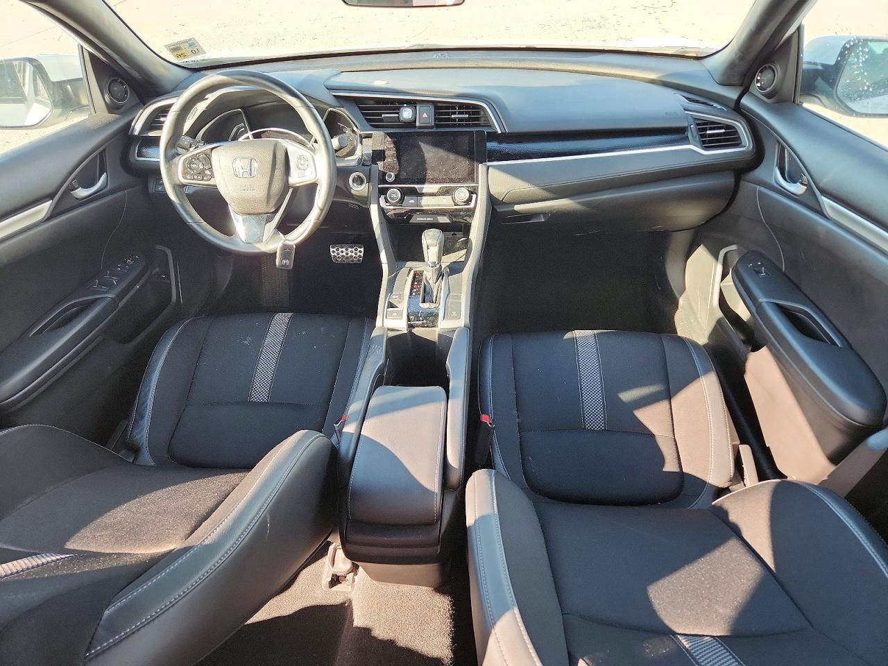 2020 HONDA CIVIC SPORT photo 15