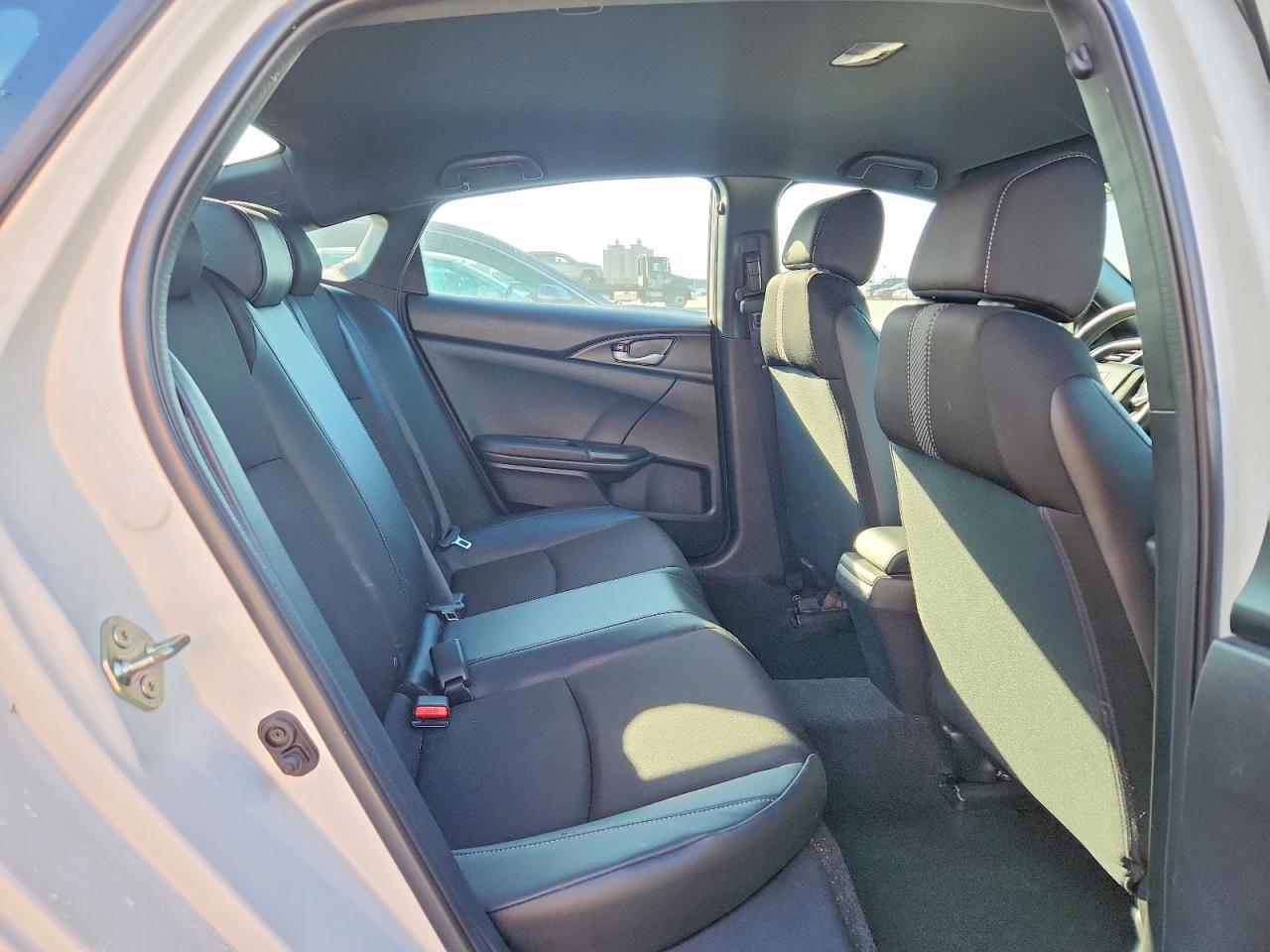 2020 HONDA CIVIC SPORT photo 19