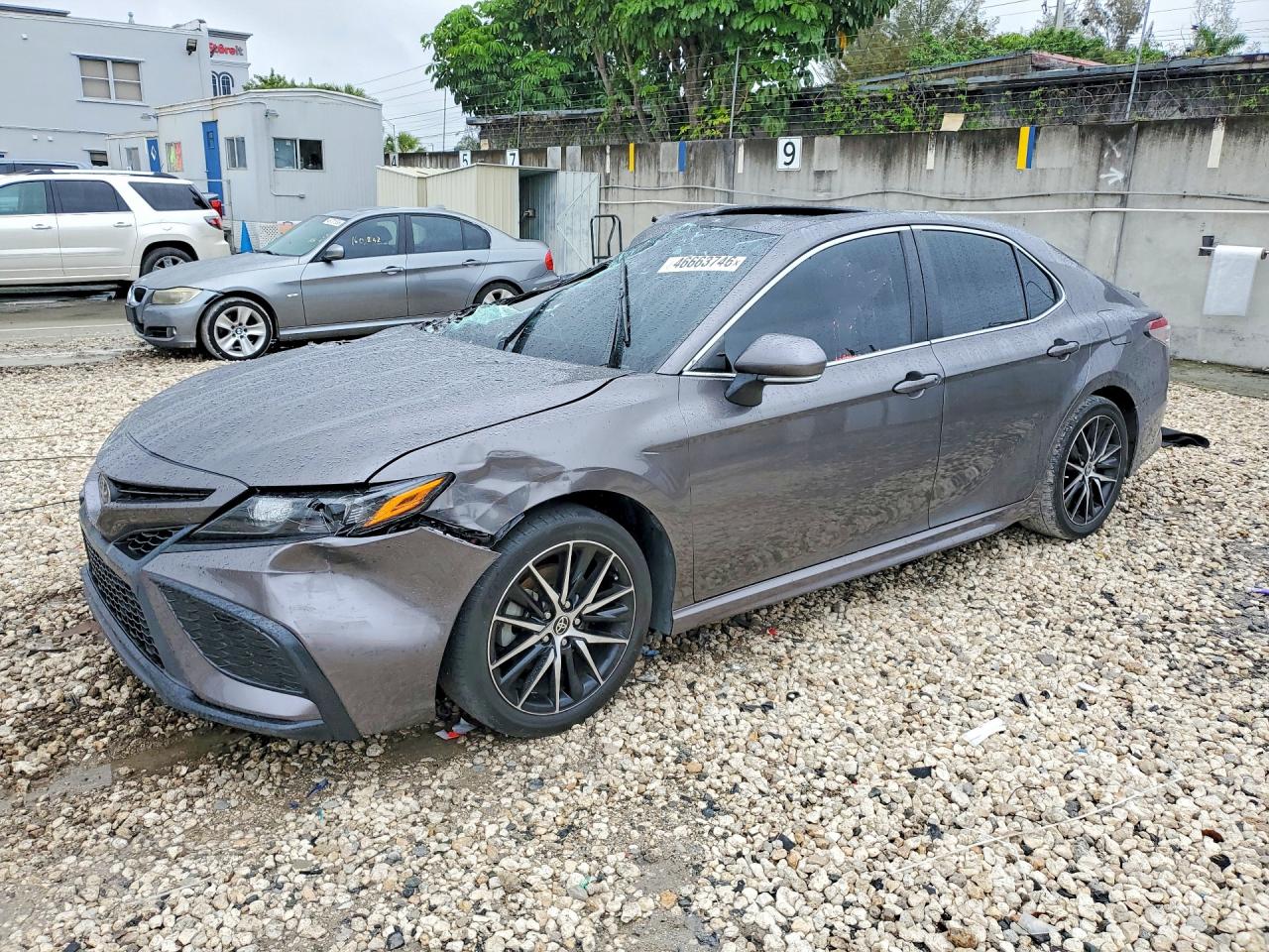 2024 TOYOTA CAMRY