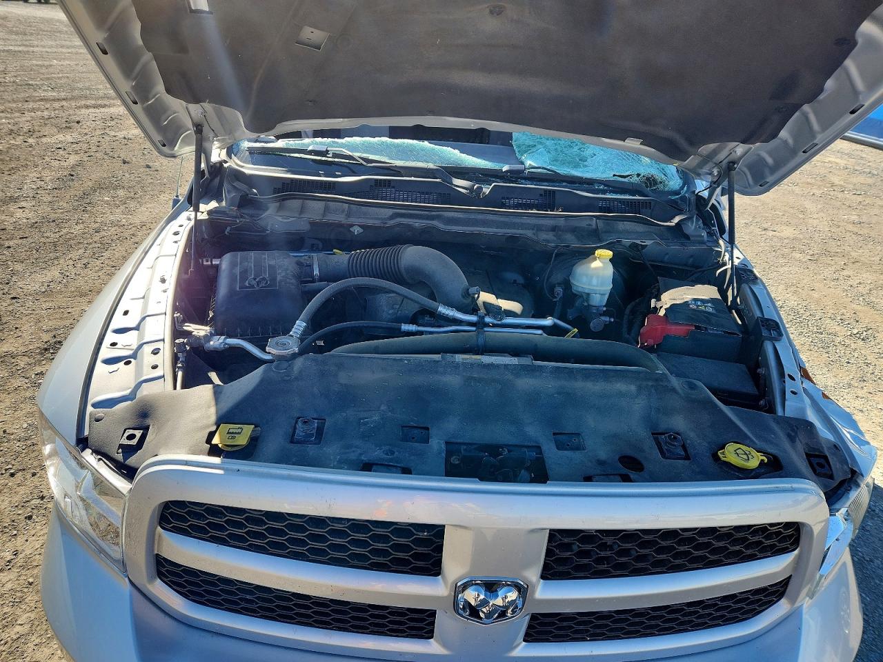 2014 RAM 1500 ST photo 11