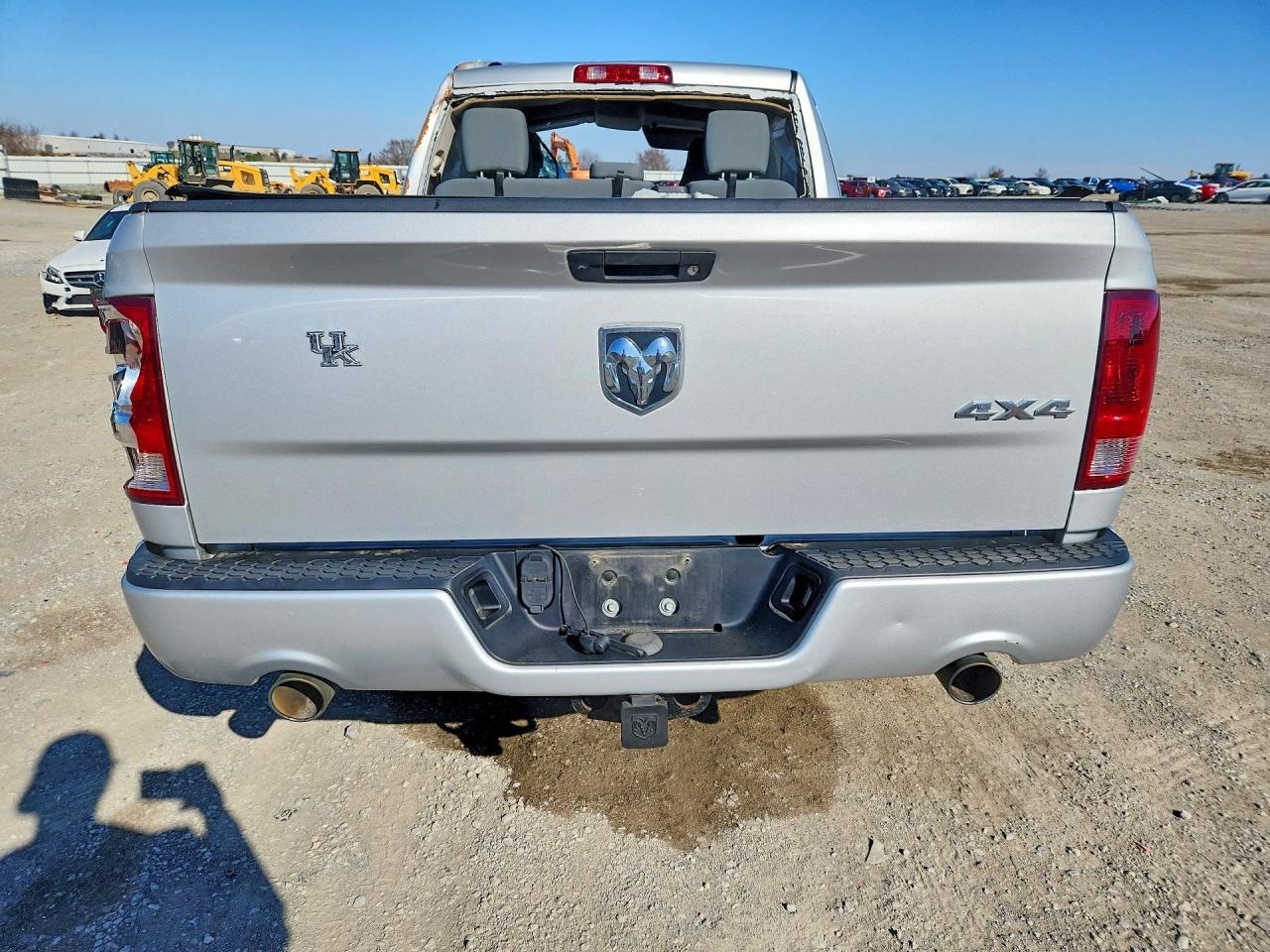 2014 RAM 1500 ST photo 6