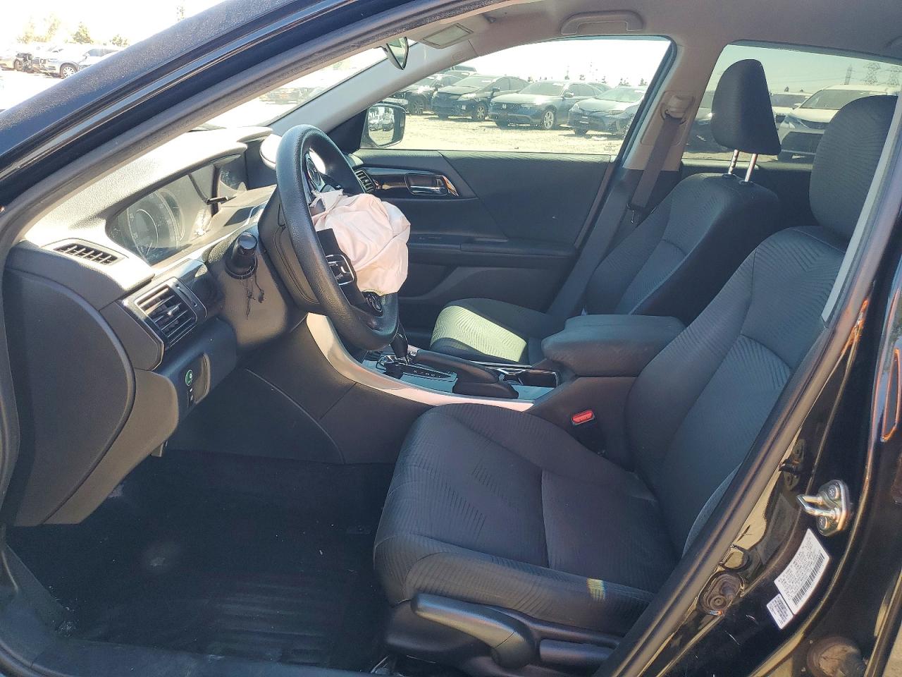 2016 HONDA ACCORD LX photo 7