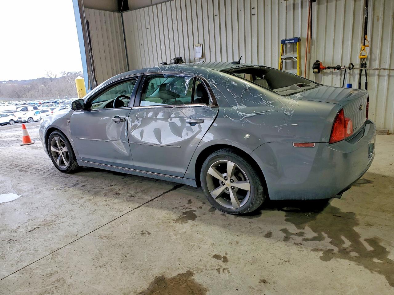 2008 CHEVROLET MALIBU 2LT photo 3