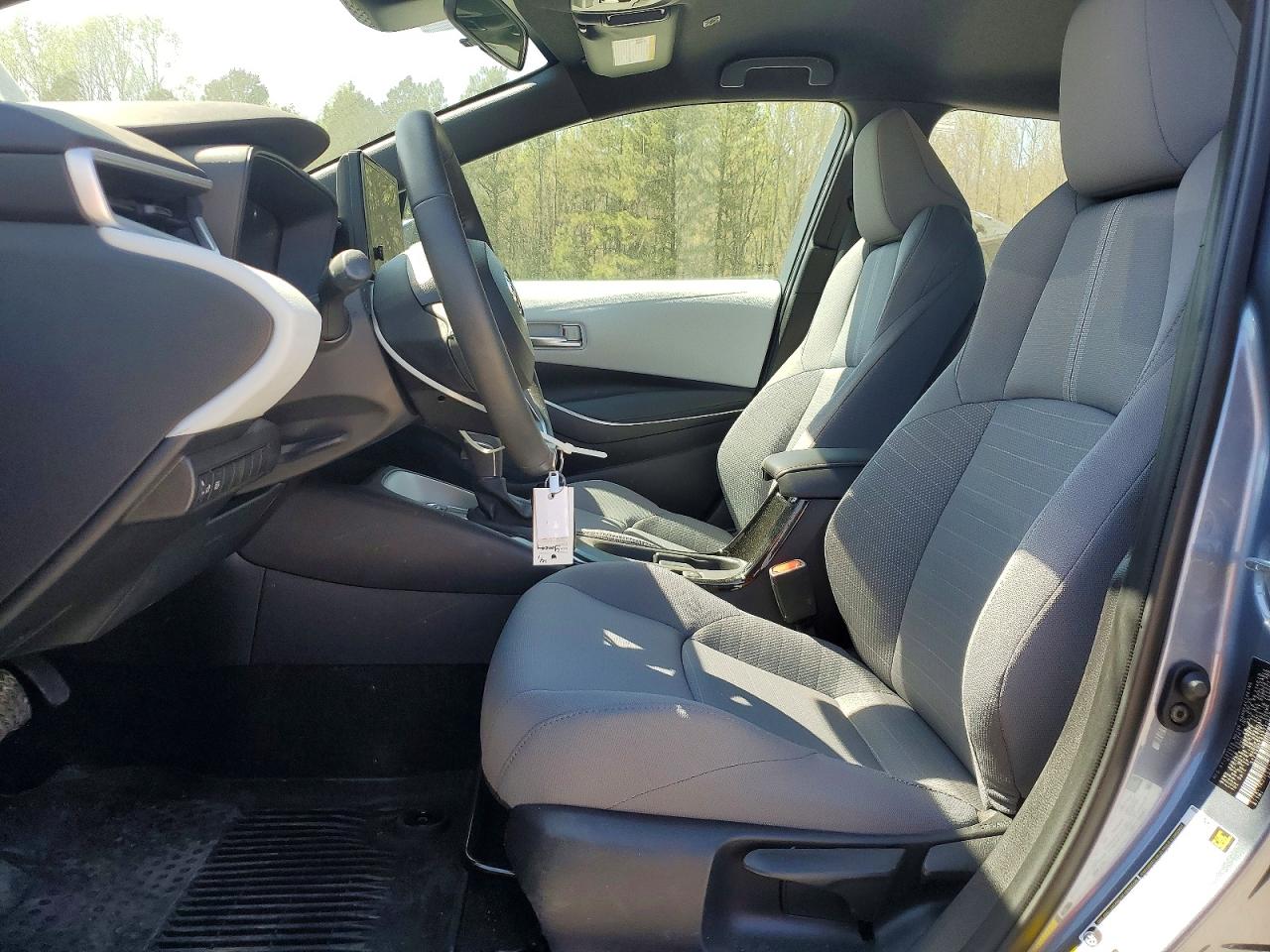 2025 TOYOTA COROLLA SE photo 13
