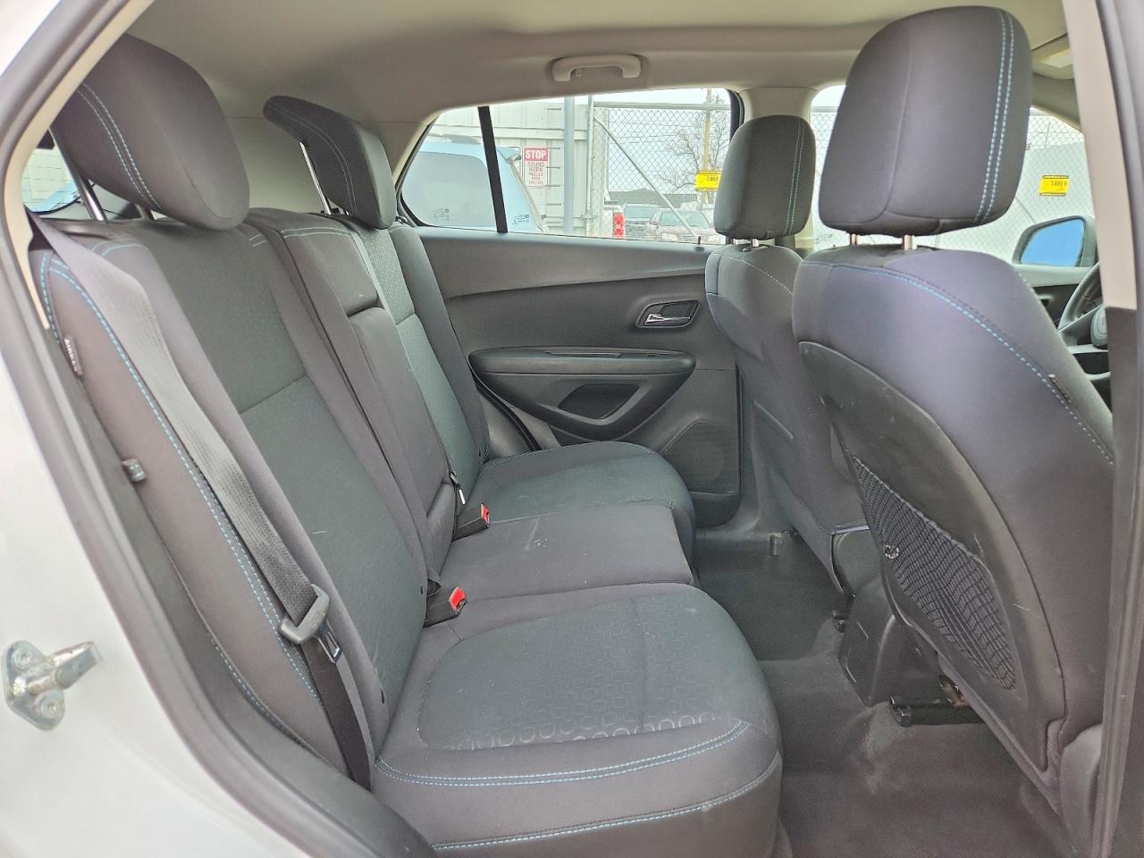2015 CHEVROLET TRAX LS photo 11