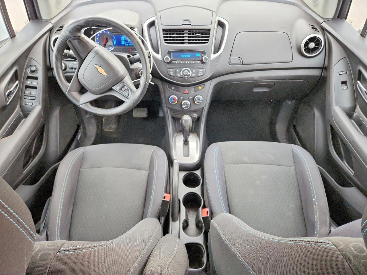 2015 CHEVROLET TRAX LS photo 8