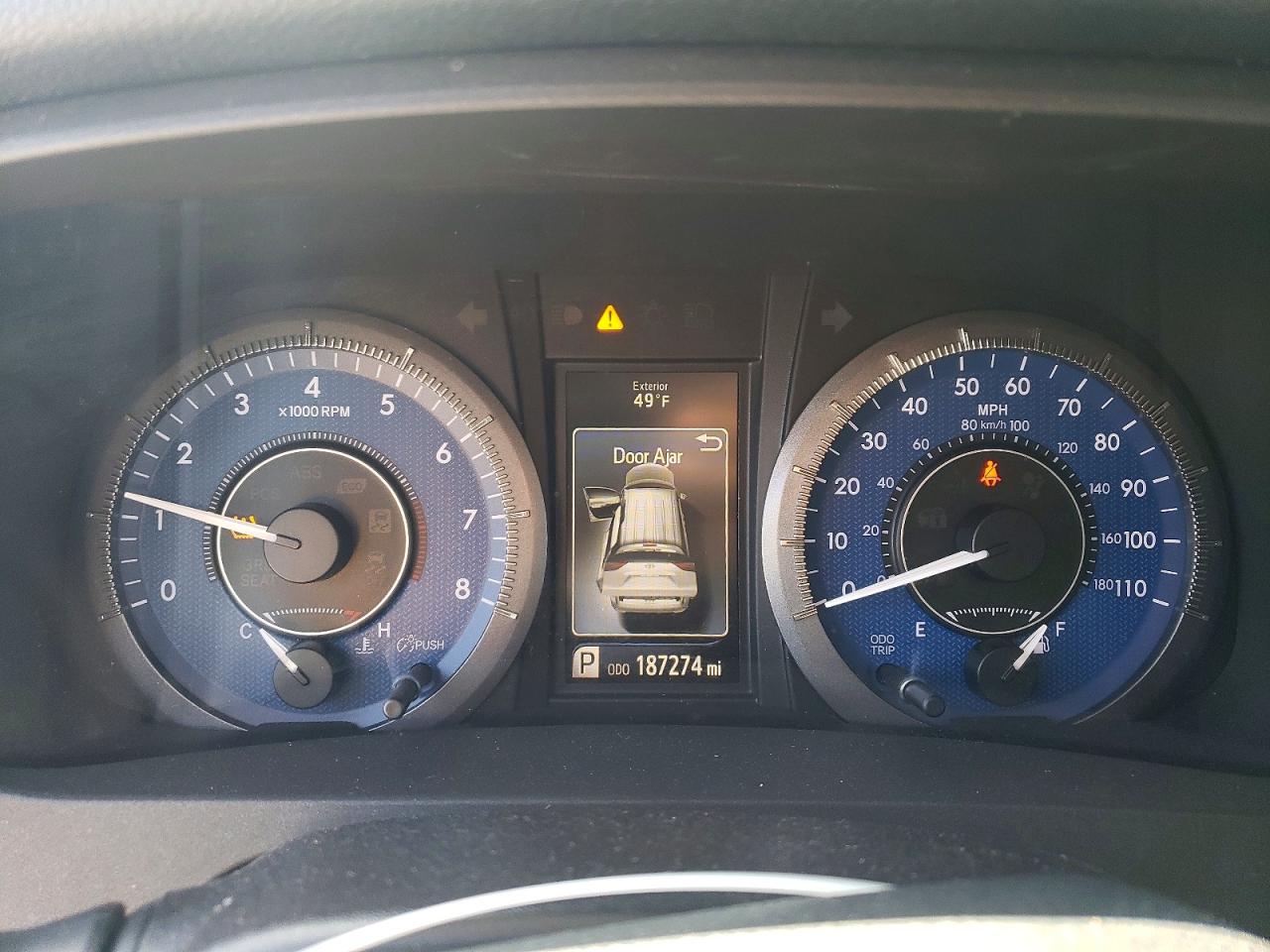 2015 TOYOTA SIENNA XLE 8-PASSENGER photo 17