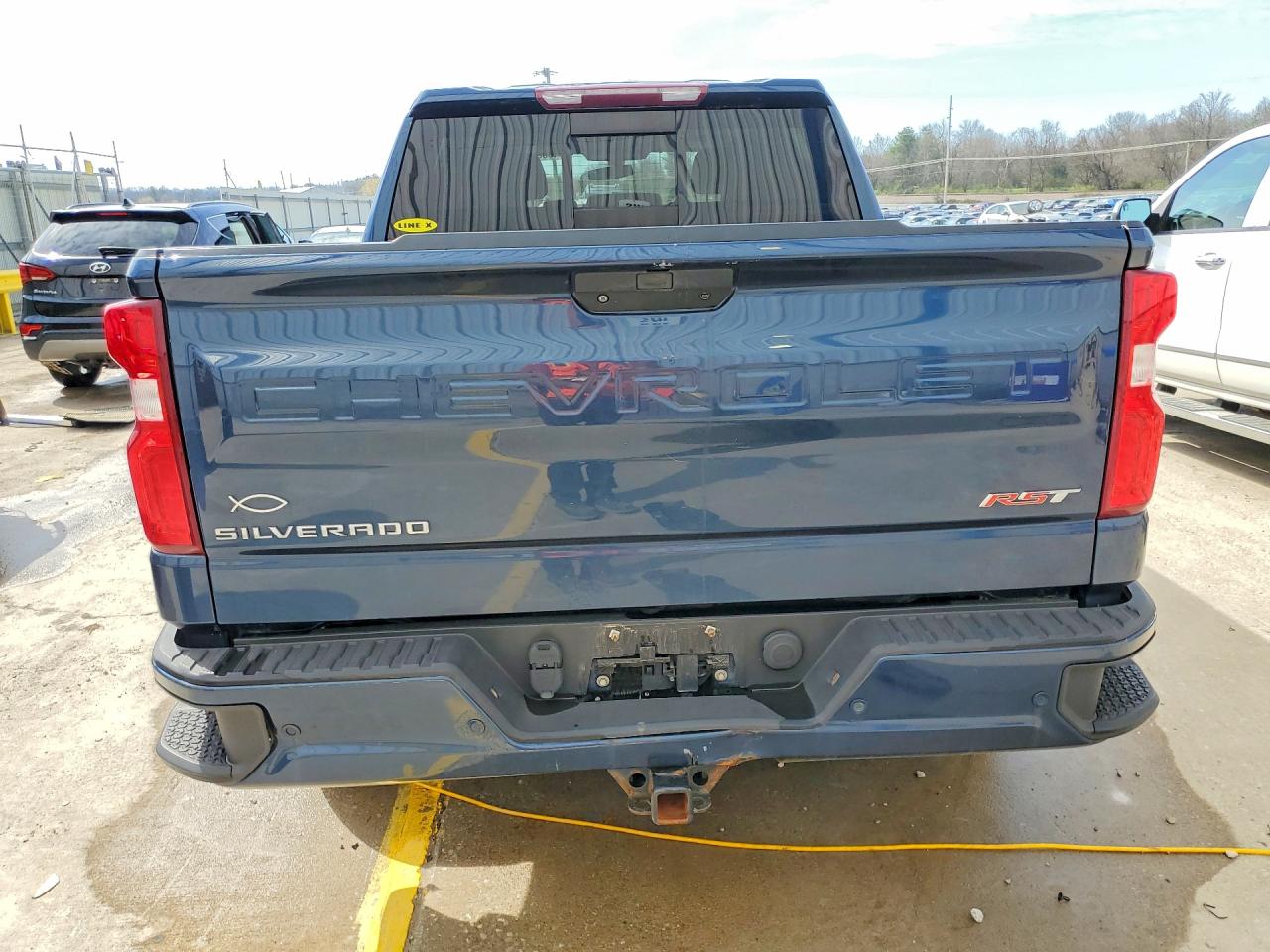 2019 CHEVROLET SILVERADO K1500 RST photo 16