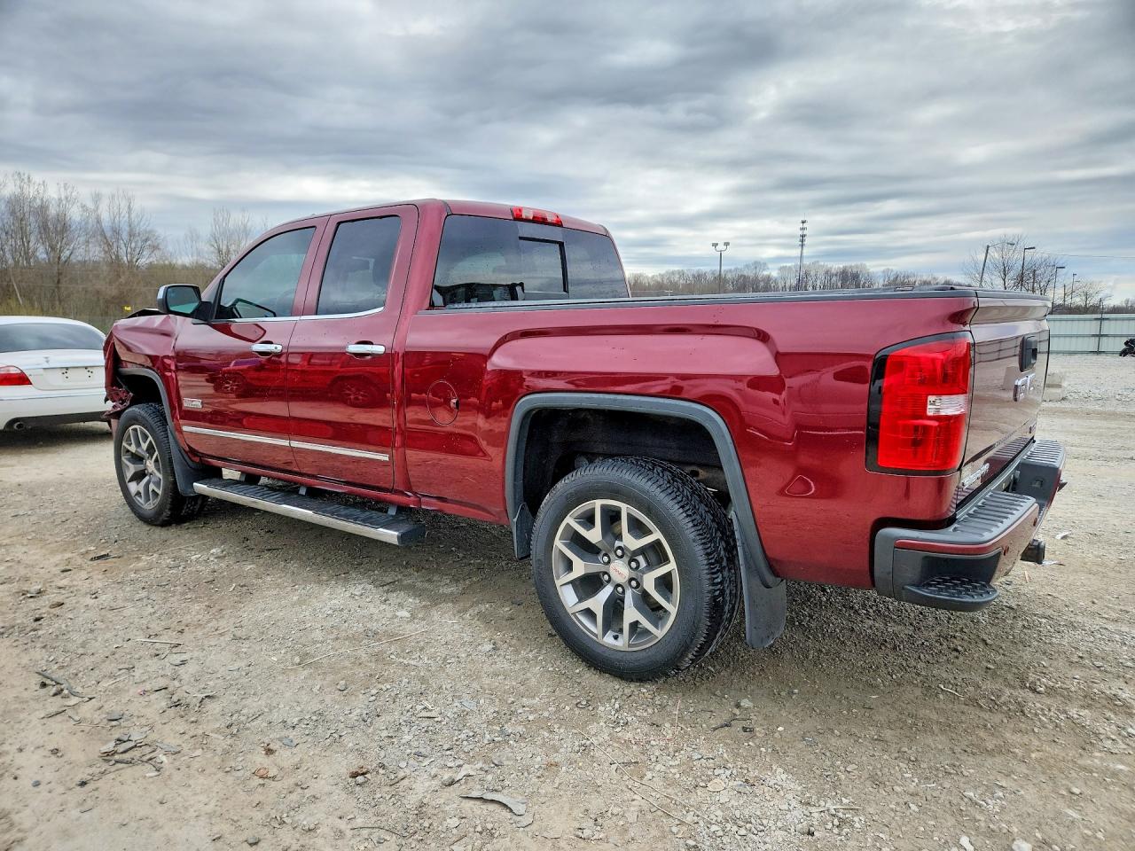 2015 GMC SIERRA K1500 SLT photo 3
