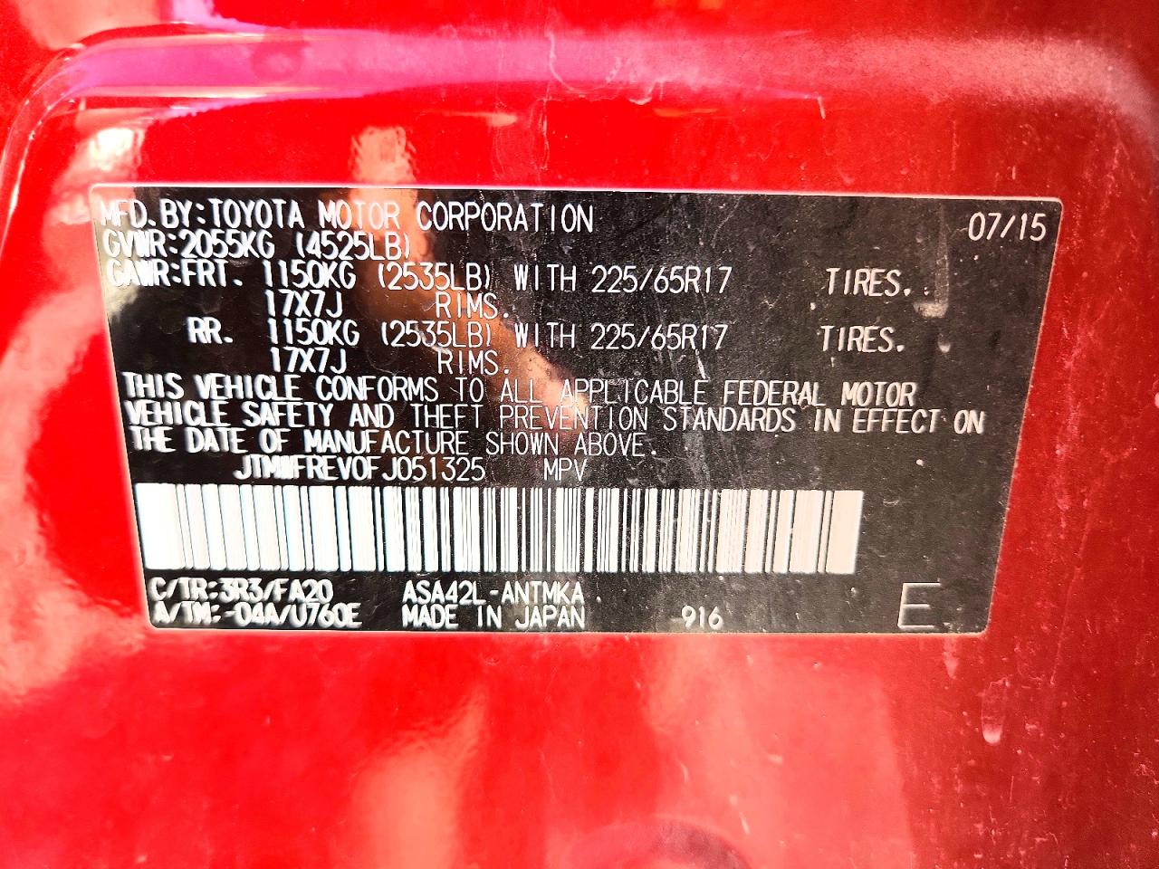 2015 TOYOTA RAV4 XLE photo 37