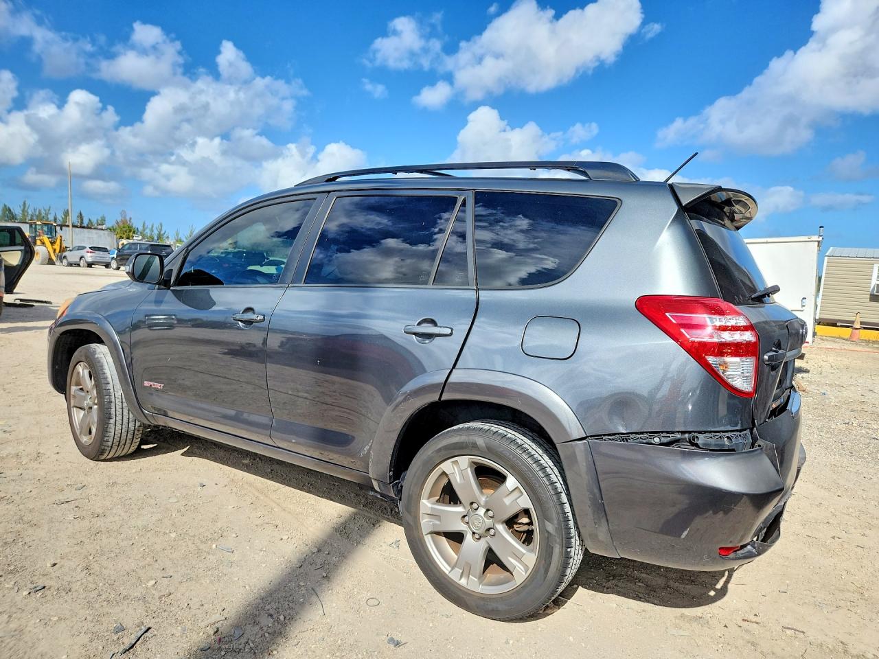 2011 TOYOTA RAV4 SPORT photo 2