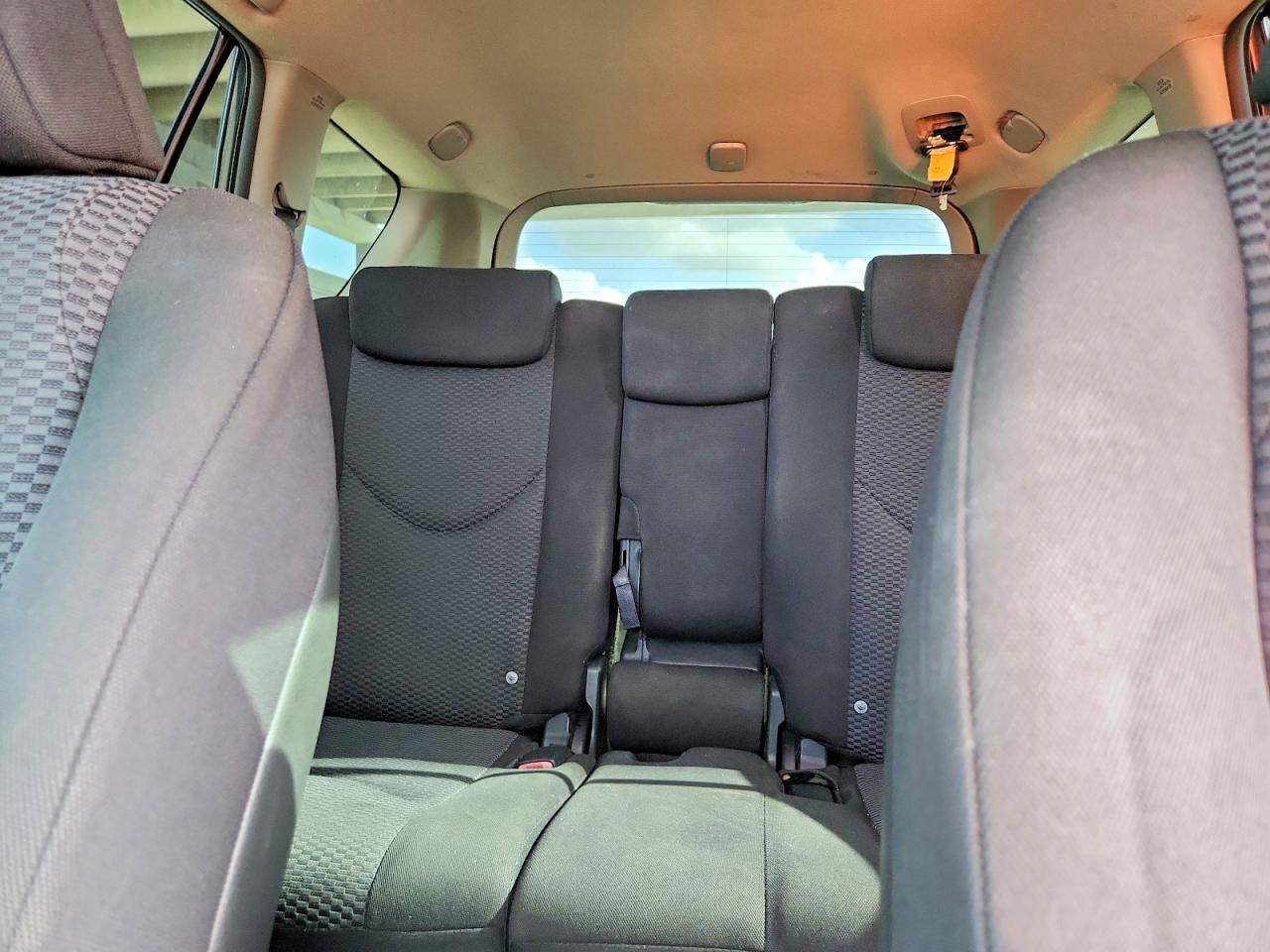 2011 TOYOTA RAV4 SPORT photo 10