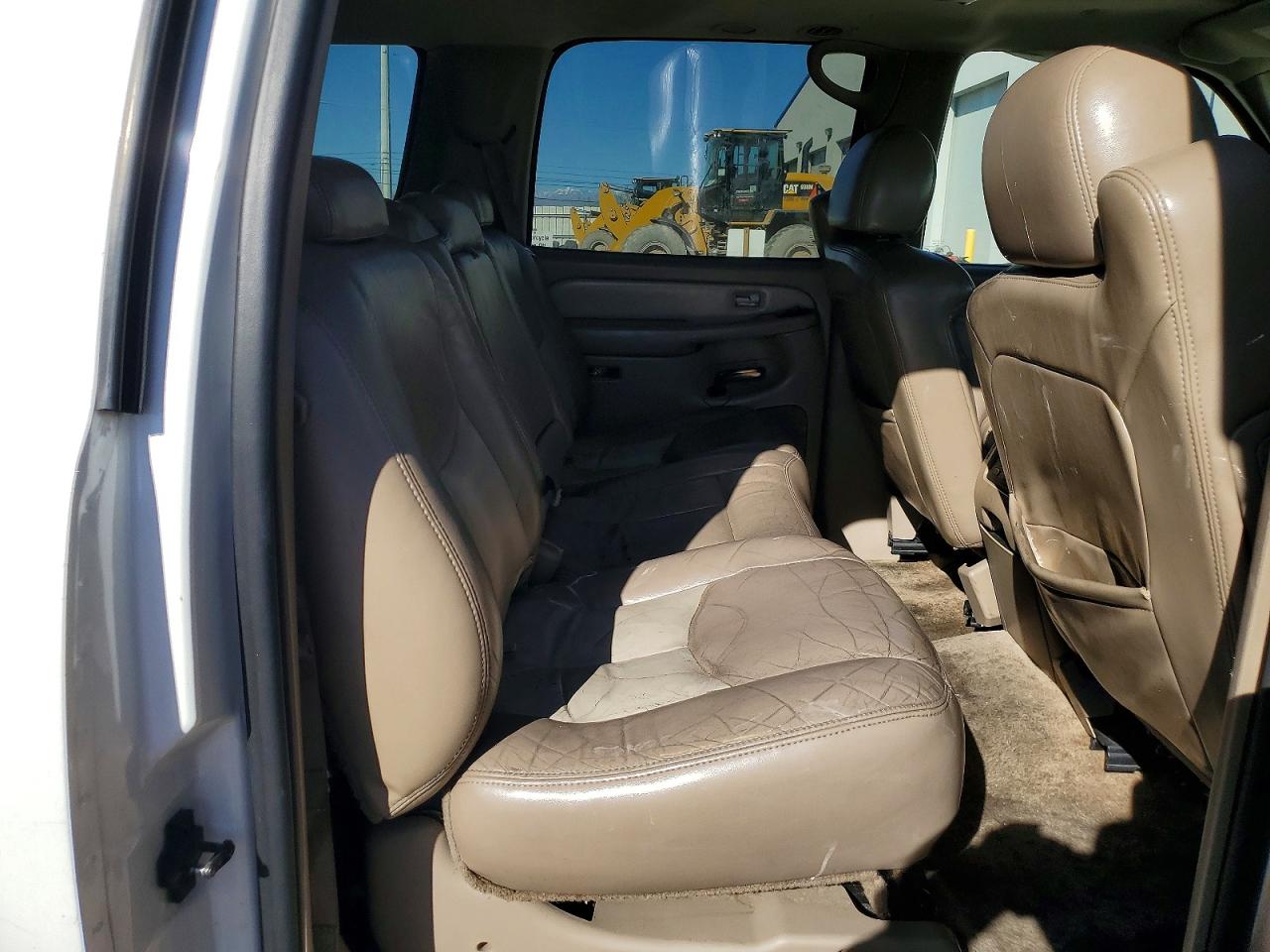 2003 GMC YUKON XL DENALI photo 21