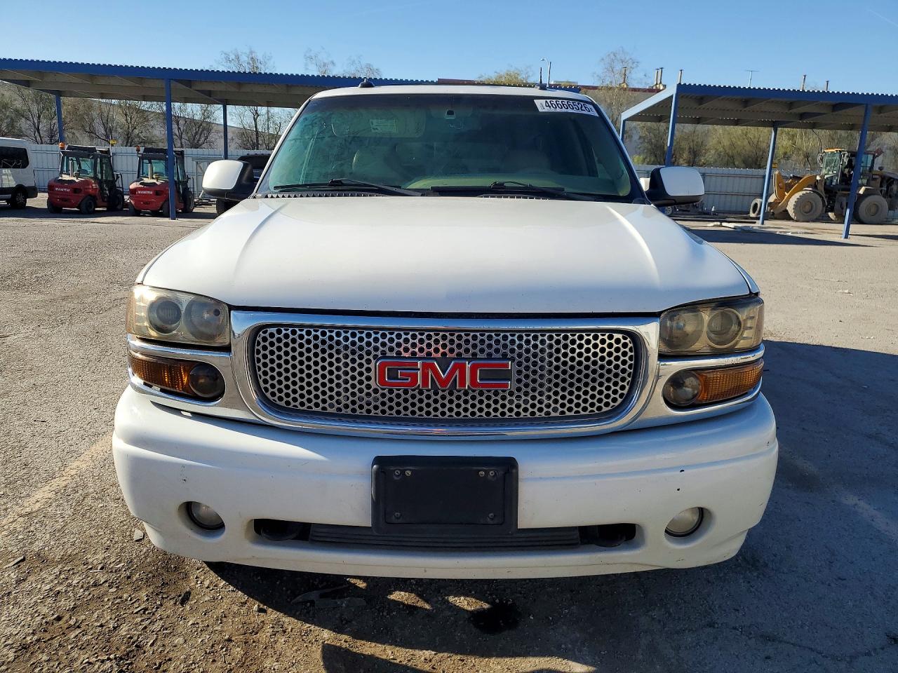 2003 GMC YUKON XL DENALI photo 9