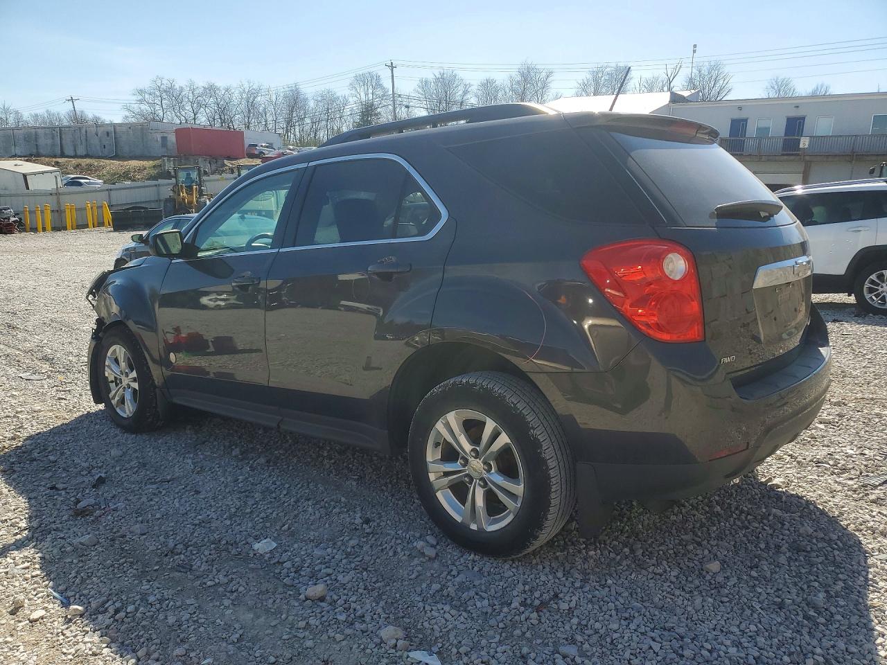 2015 CHEVROLET EQUINOX LT photo 3