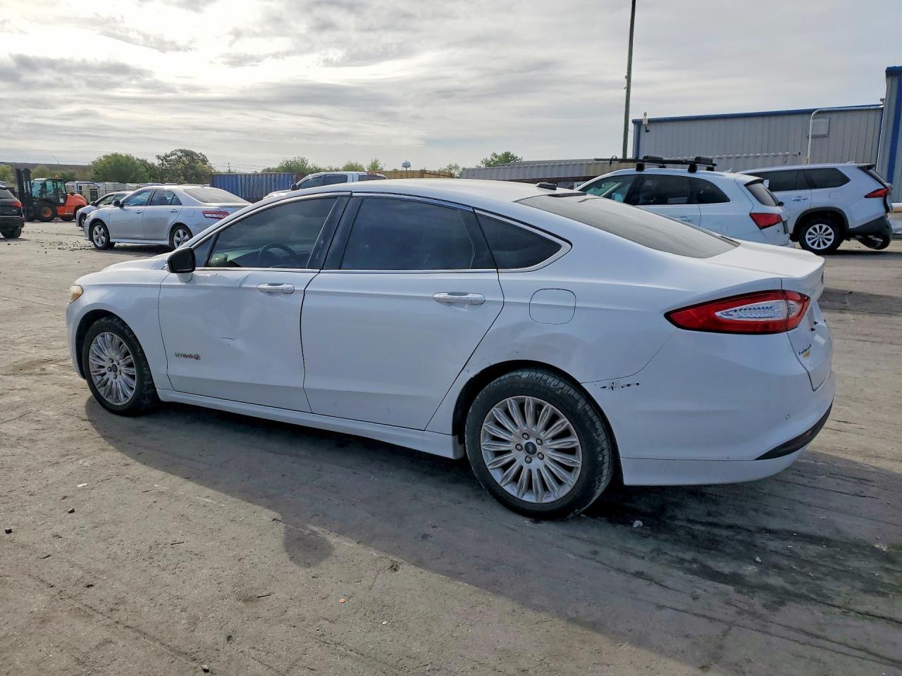 2013 FORD FUSION SE HYBRID photo 3