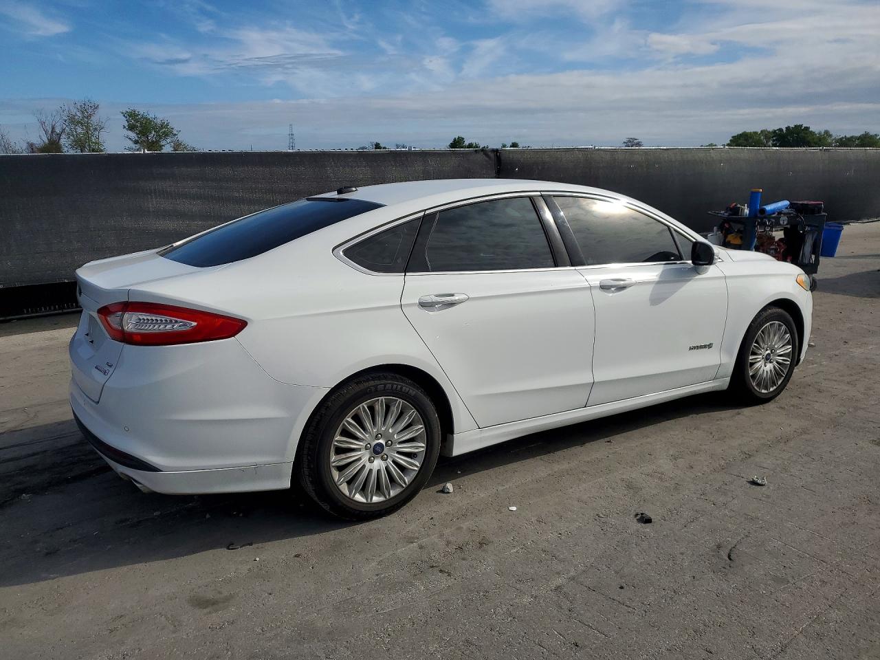 2013 FORD FUSION SE HYBRID photo 5