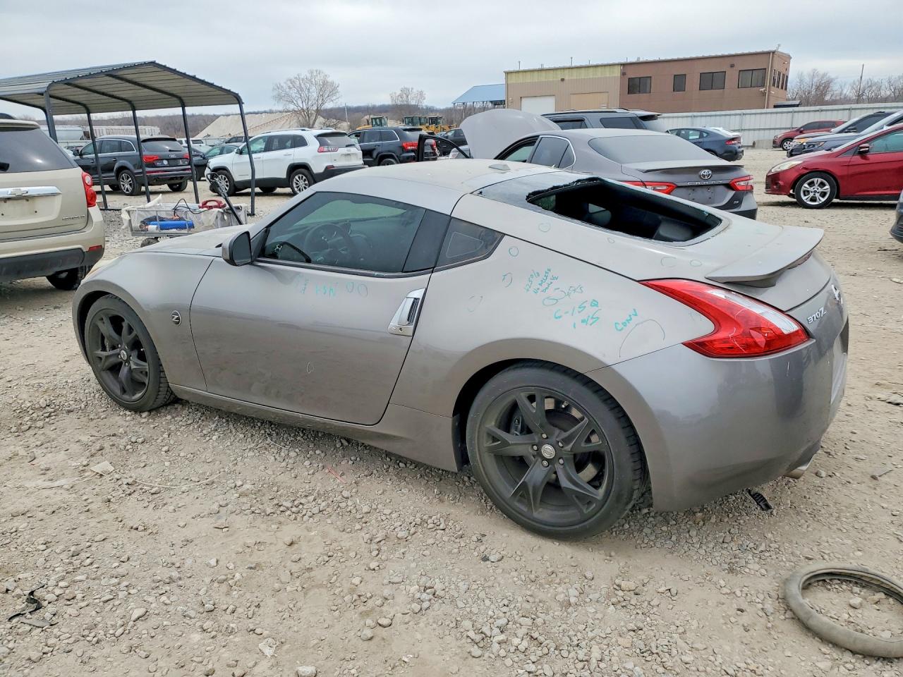 2009 NISSAN 370Z BASE photo 3