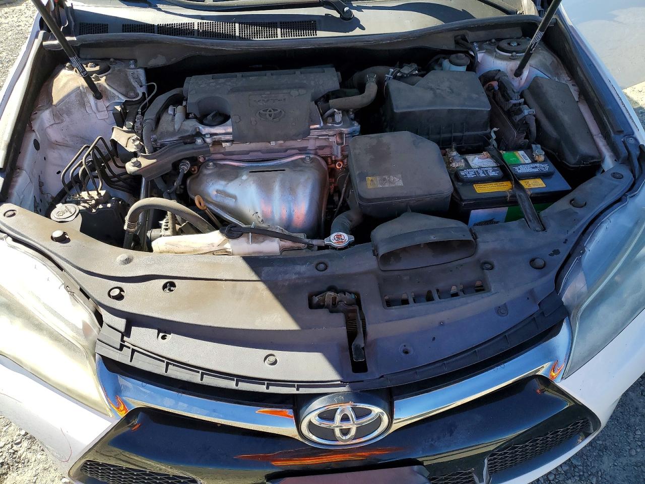 2017 TOYOTA CAMRY SE photo 31