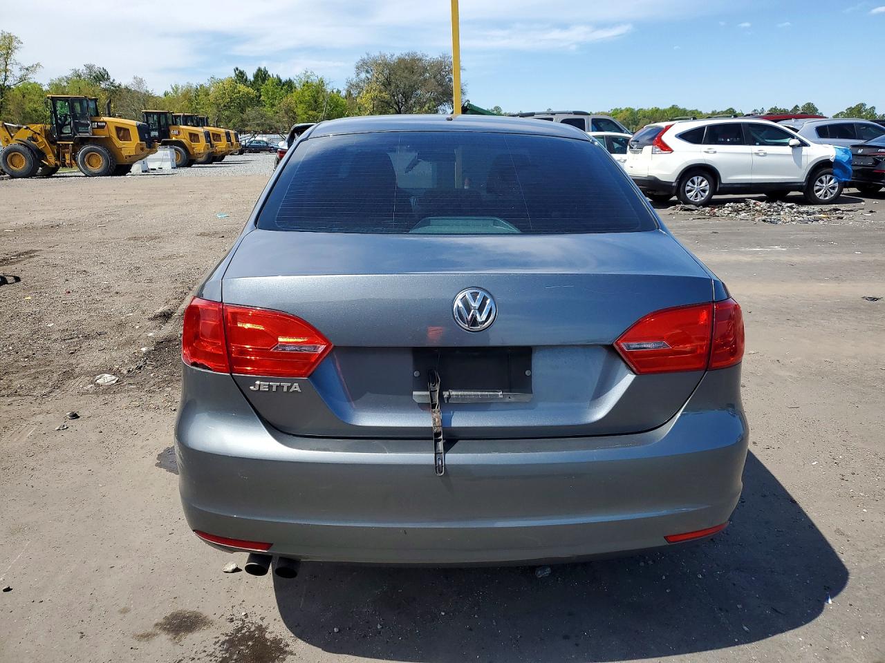 2013 VOLKSWAGEN JETTA BASE photo 11